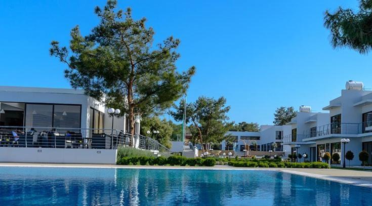 Cosmopolis Multi-Venue Aparthotel Λάρνακα Εξωτερικό φωτογραφία