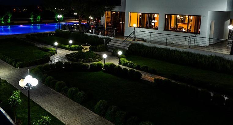 Cosmopolis Multi-Venue Aparthotel Λάρνακα Εξωτερικό φωτογραφία