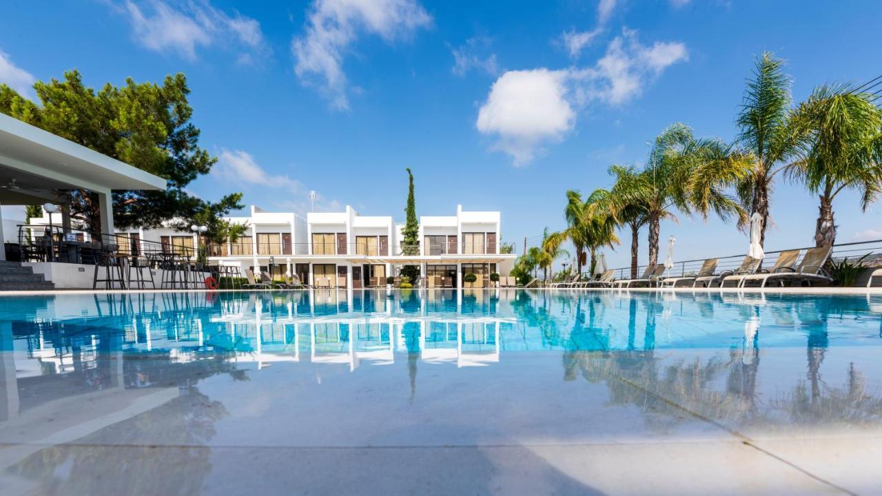 Cosmopolis Multi-Venue Aparthotel Λάρνακα Εξωτερικό φωτογραφία